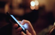 Hukum Menjawab Salam Tertulis Yang Datang Dari WA, SMS