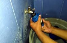 Bagaimana Hukum Jika Air Untuk Wudhu Yang Keluar Dari Kran Bau