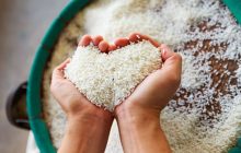 Wajibkah Seorang Mustahiq Mengeluarkan Zakat Fitrah?