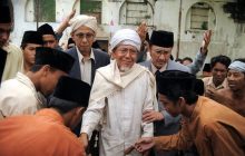 Adab Imam Abu Hanifah Saat Dicela