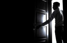 Doa Dan Adab Ketika Keluar Rumah