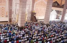 Khatib Jum'at Tidak Berwasiat Takwa Dengan Lafadz Ushikum, Sahkah?