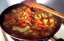 Hukum Memakan Daging Aqiqoh, Dan Hukum Memasaknya.