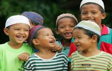 Memberikan Zakat Fitrah Kepada Anak Yatim