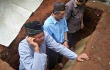 Adzan Untuk Orang Yang Sudah Meninggal
